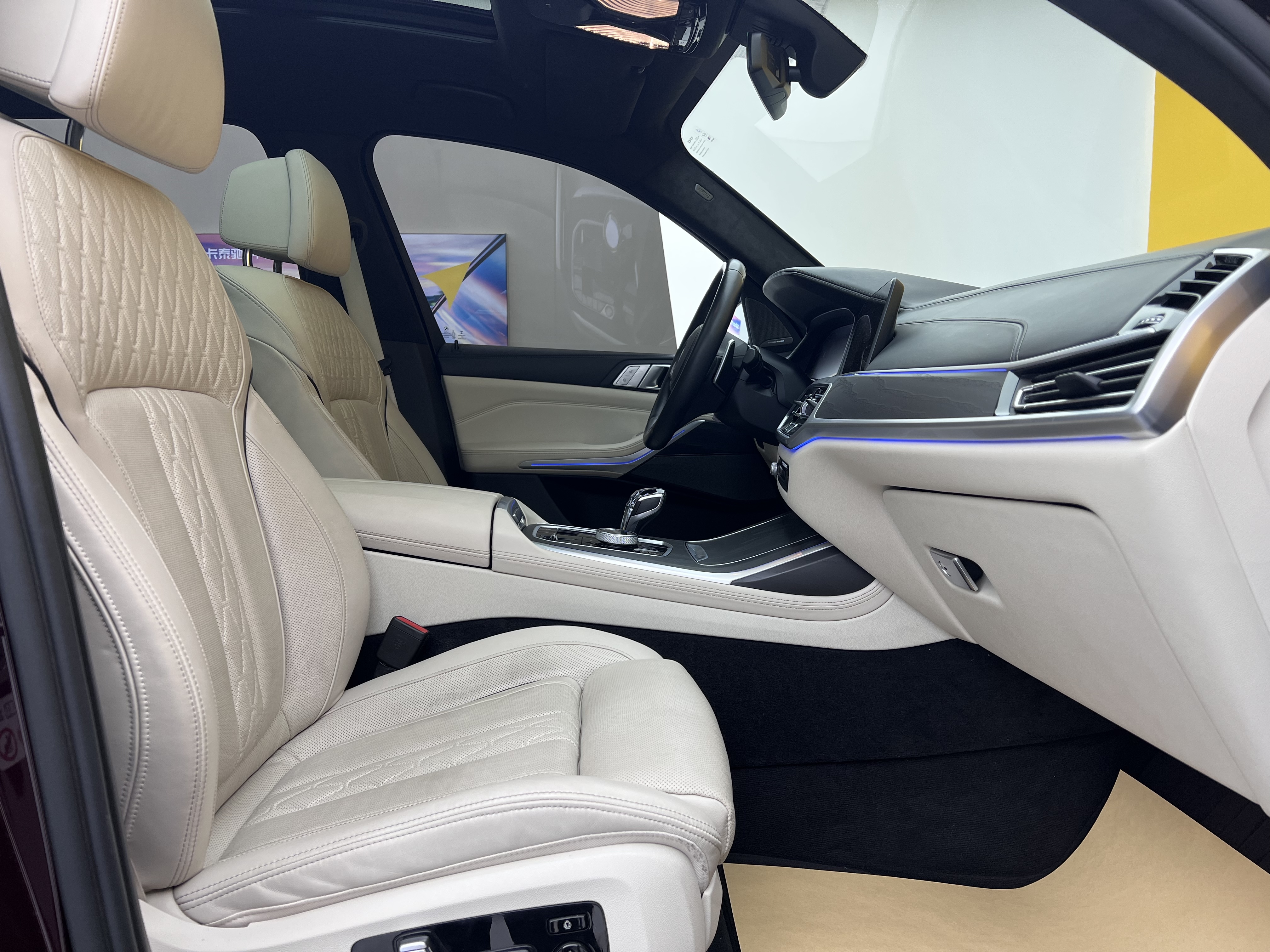 BMW X7 2021 immagine di auto #46