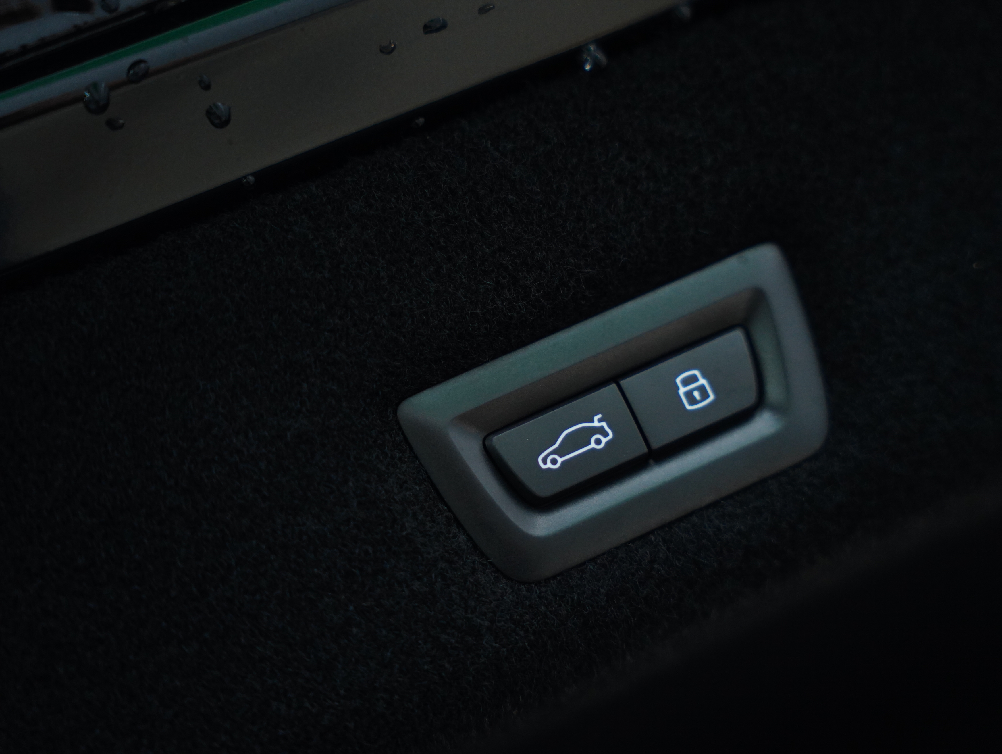 BMW i7 M70L 2023 #46 BMW i7 M70L 2023 car image #46