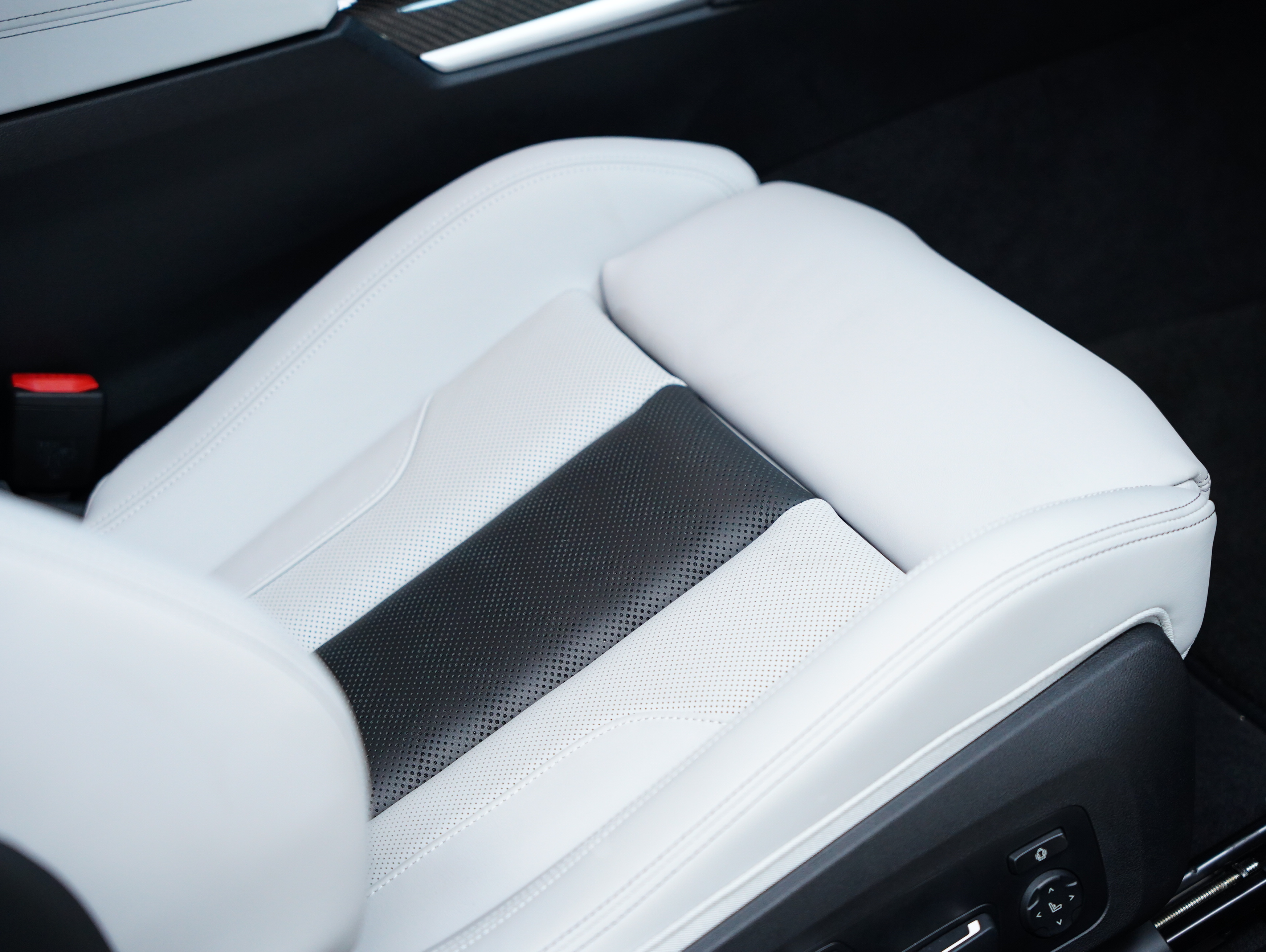 BMW M4 2025 imagen de coche #46