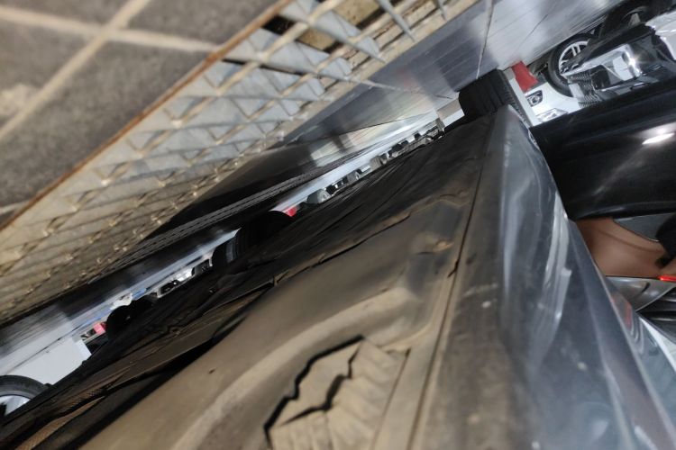 BMW 5 Series (Imported) 2020 #46 BMW 5 Series (Imported) 2020 car image #46