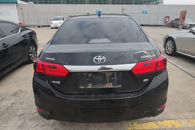 Toyota Corolla 2017 #4 Toyota Corolla 2017 car image #4