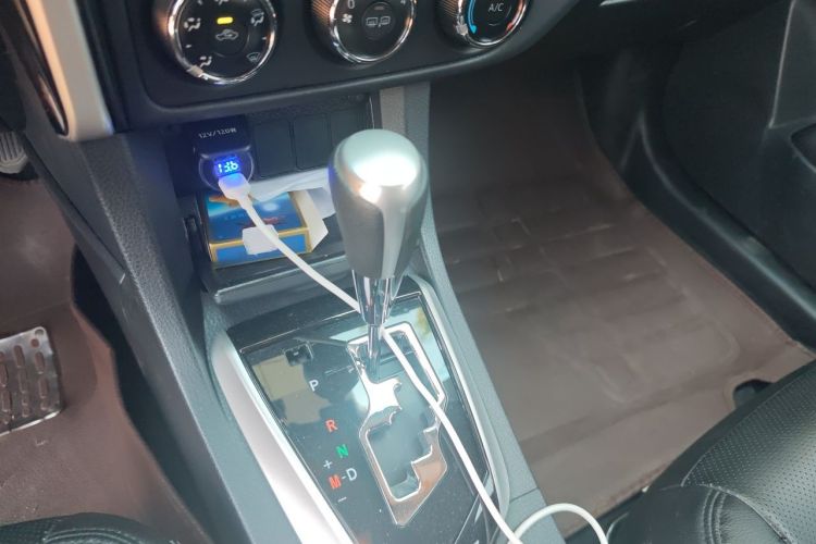 Toyota Corolla 2018 car image #14