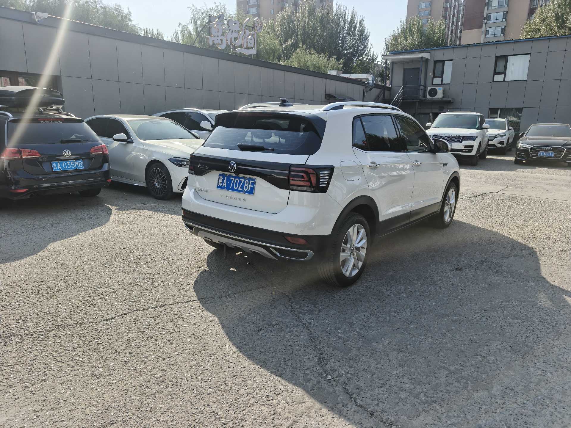 Volkswagen T-Cross 2022 #5 Volkswagen T-Cross 2022 car image #5