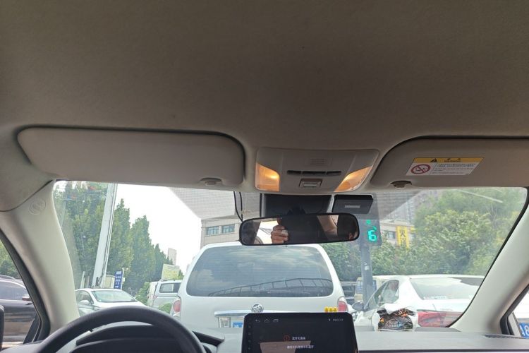 Toyota Corolla 2019 #16 Toyota Corolla 2019 car image #16
