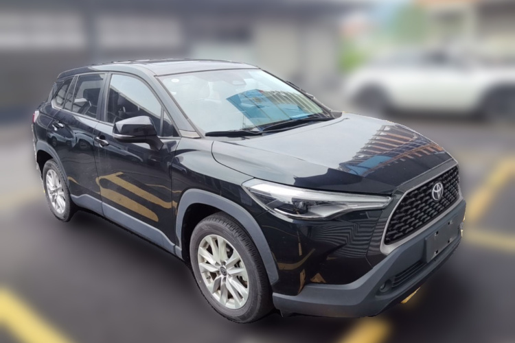 Toyota Corolla Cross 2023 immagine di auto #2