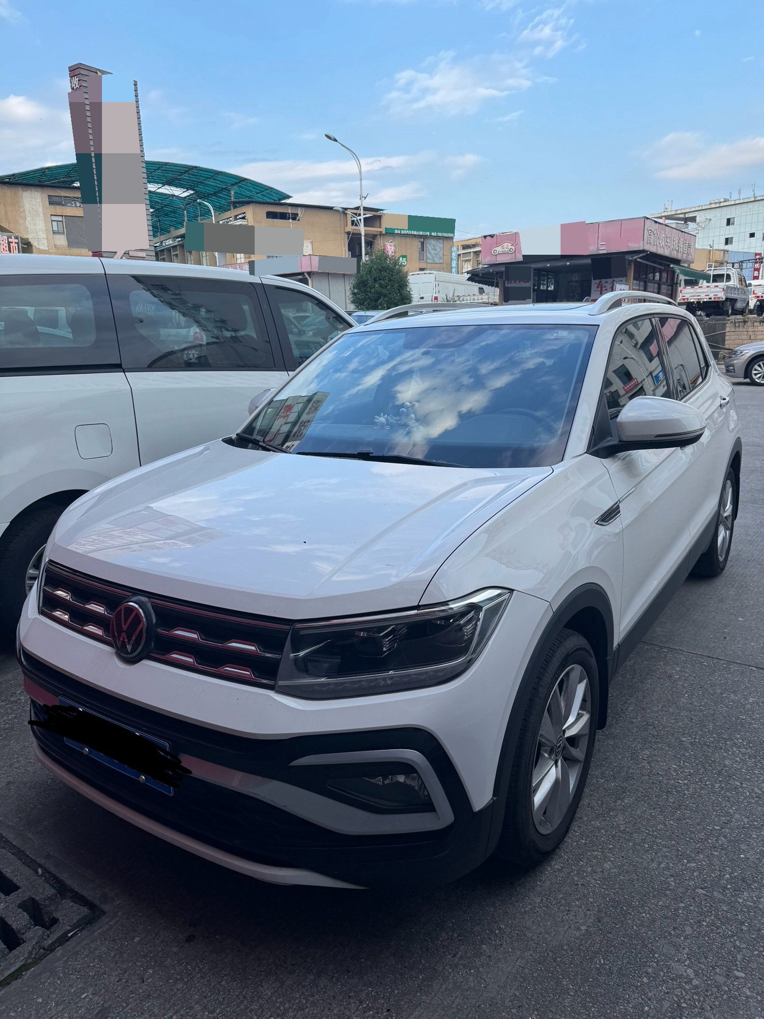 Volkswagen T-Cross 2021 car image 