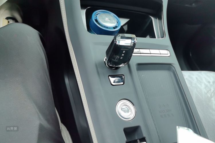 GEELY Boyue L 2025 #16 GEELY Boyue L 2025 car image #16