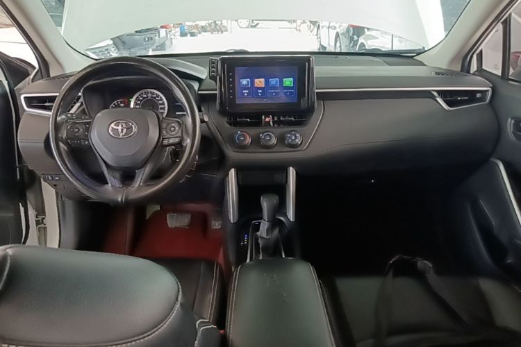 Toyota Corolla Cross 2022 immagine di auto #10