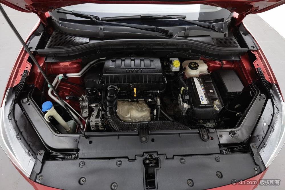 MG ZS 2017 car image #5