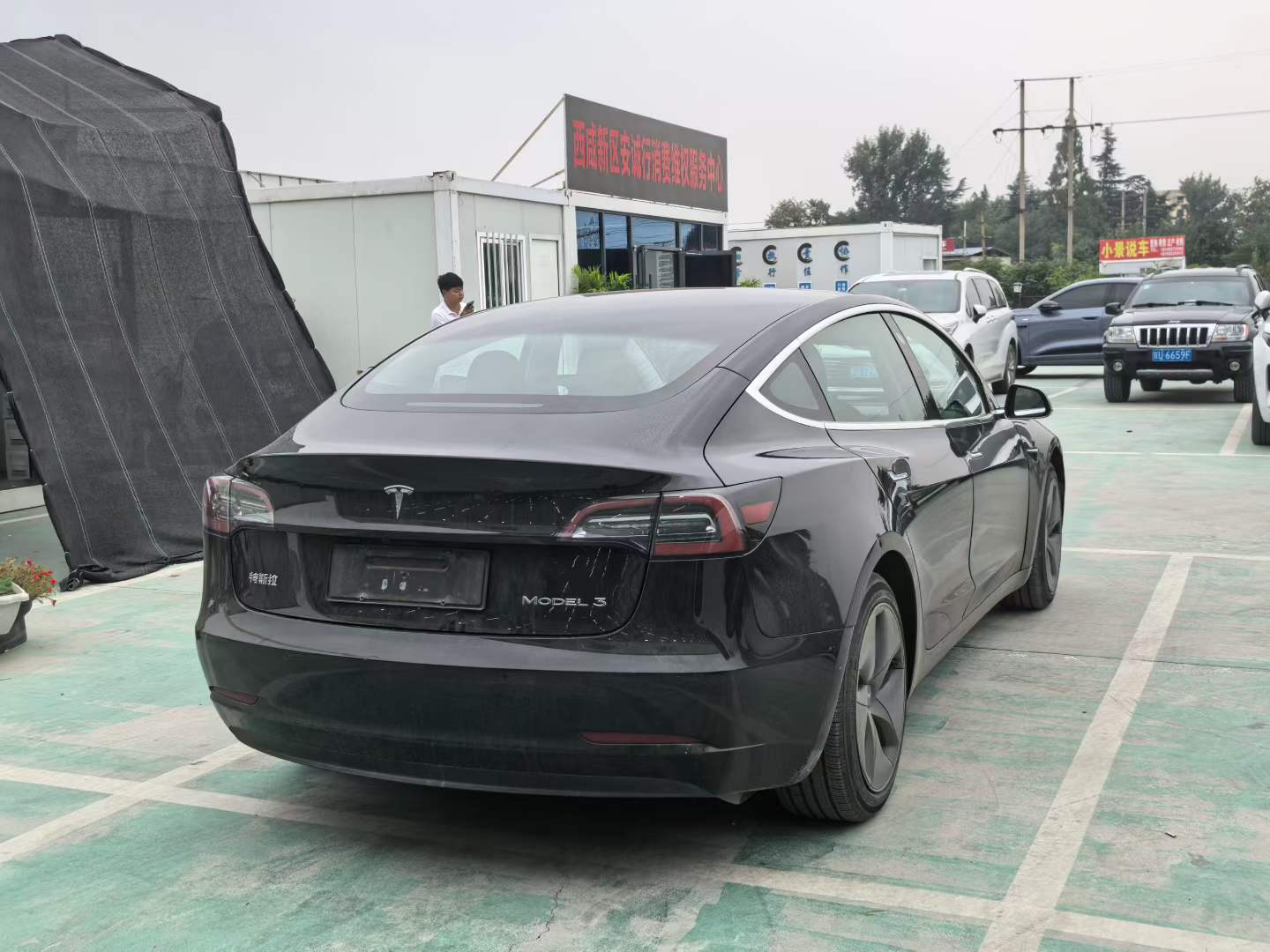 Tesla Model 3 2020 car image #2