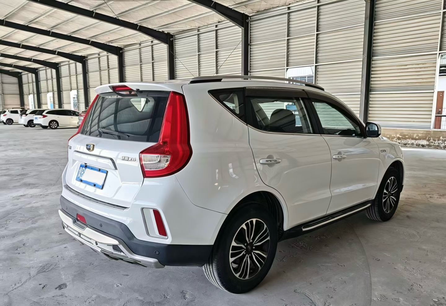 GEELY Vision X6 2017 car image #8
