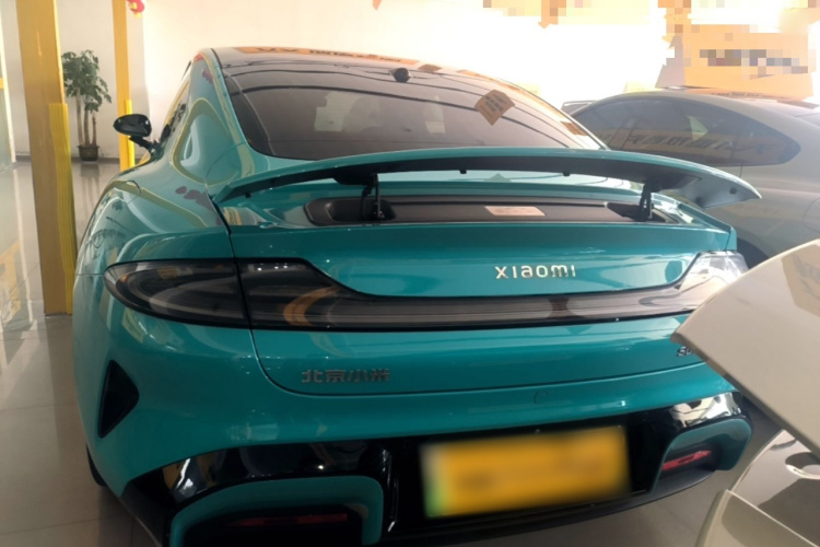 MI SU7 2024 car image #4
