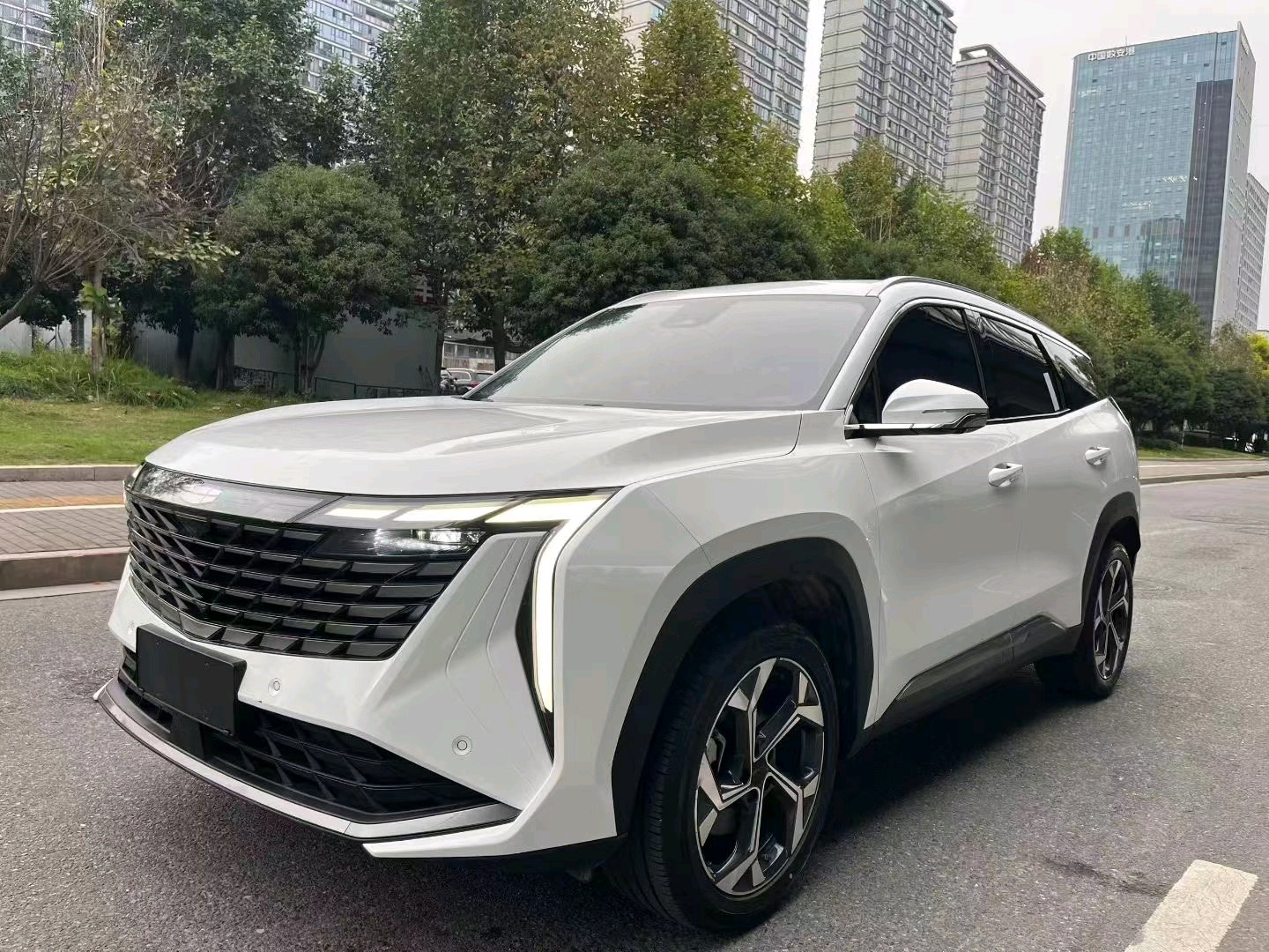 GEELY Boyue L 2023 GEELY Boyue L 2023 car image