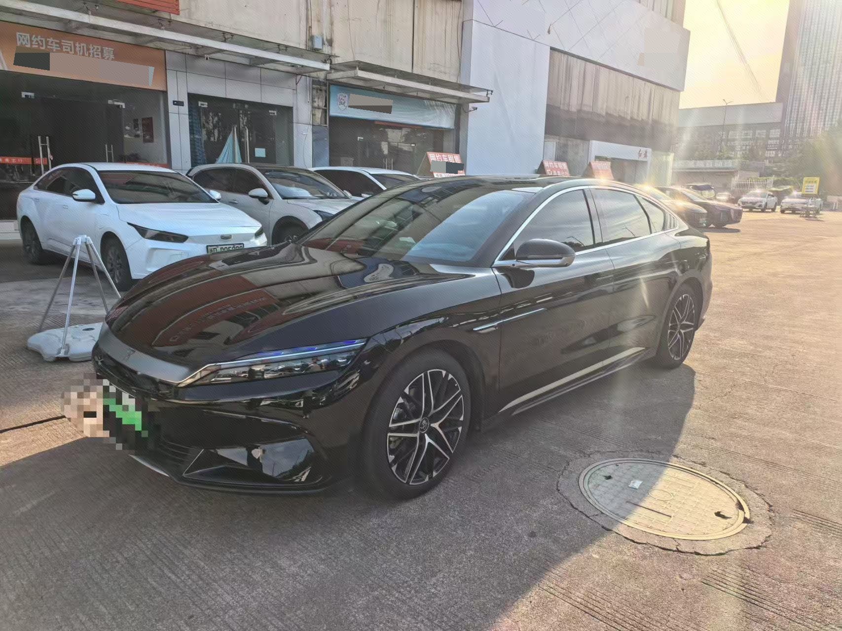 BYD Han 2025 BYD Han 2025 immagine di auto
