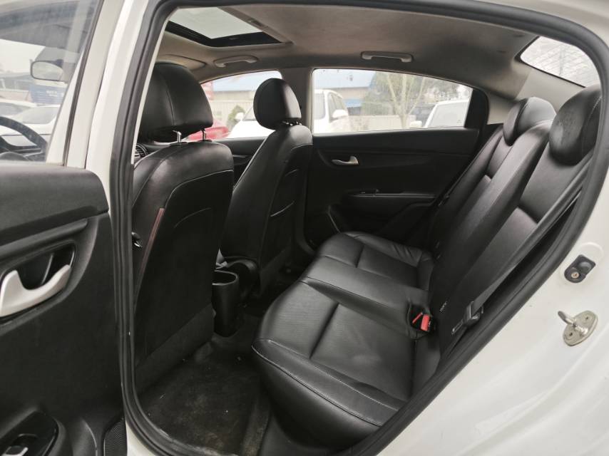 Kia K2 2018 image de voiture #7