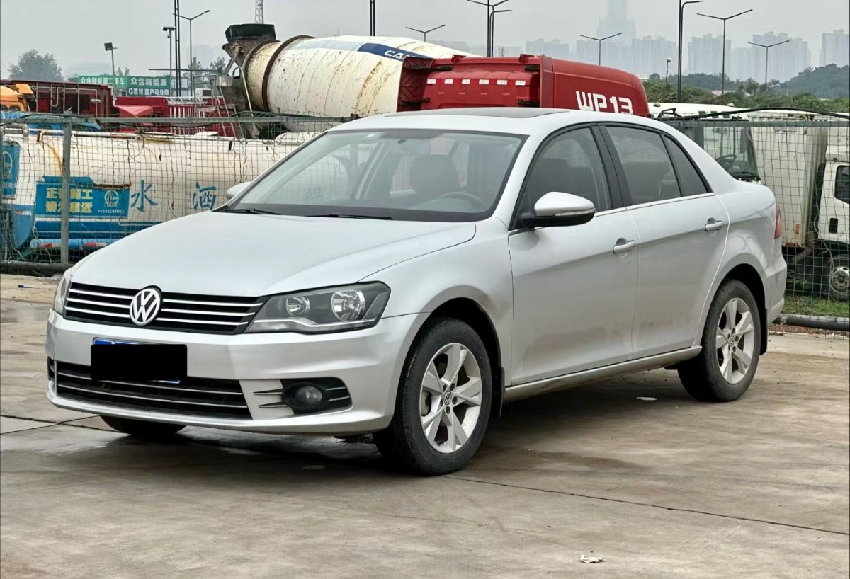 Volkswagen Bora 2016 image de voiture 