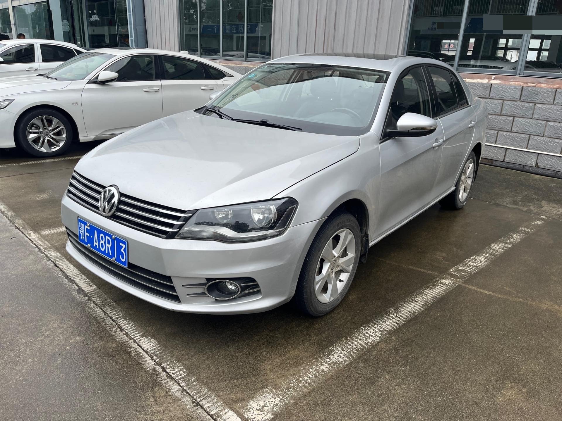 Volkswagen Bora 2014 Volkswagen Bora 2014 car image