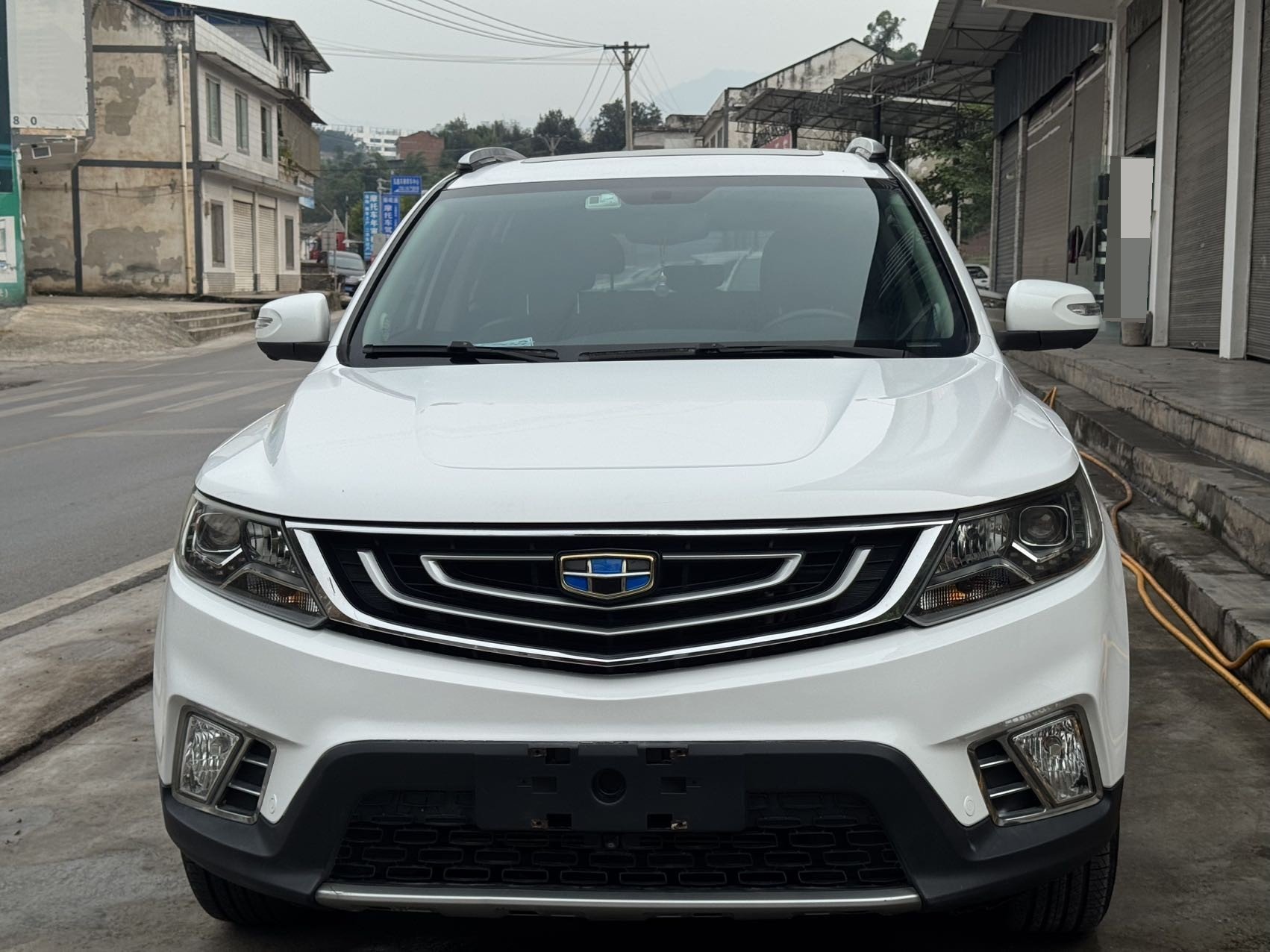 GEELY Vision X6 2017 immagine di auto #2