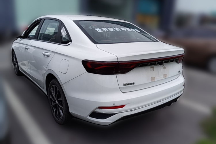 GEELY Emgrand 2024 #5 GEELY Emgrand 2024 car image #5