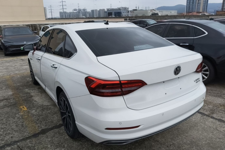 Volkswagen Lavida 2021 car image #5