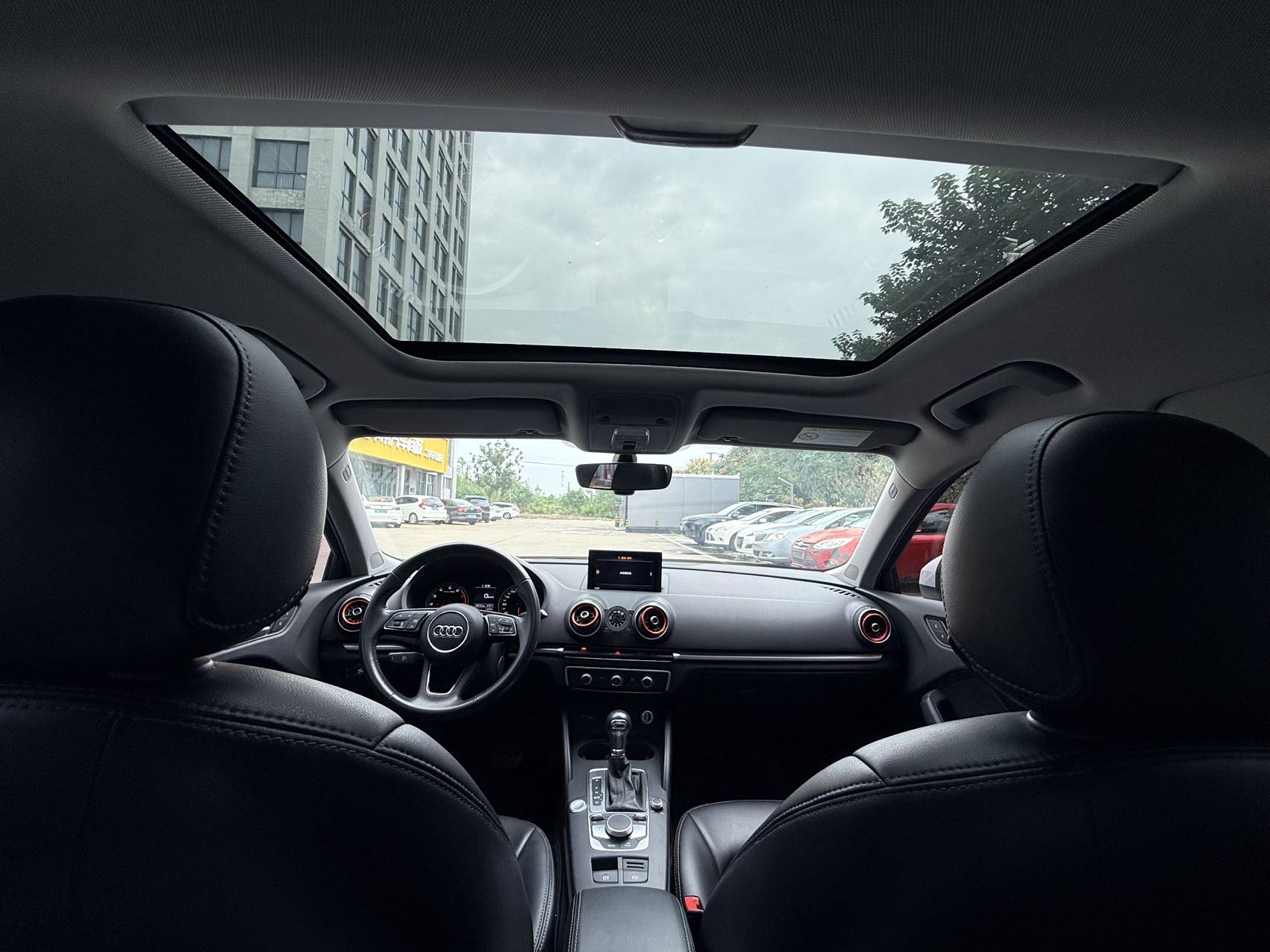 Audi A3 2020 car image #3