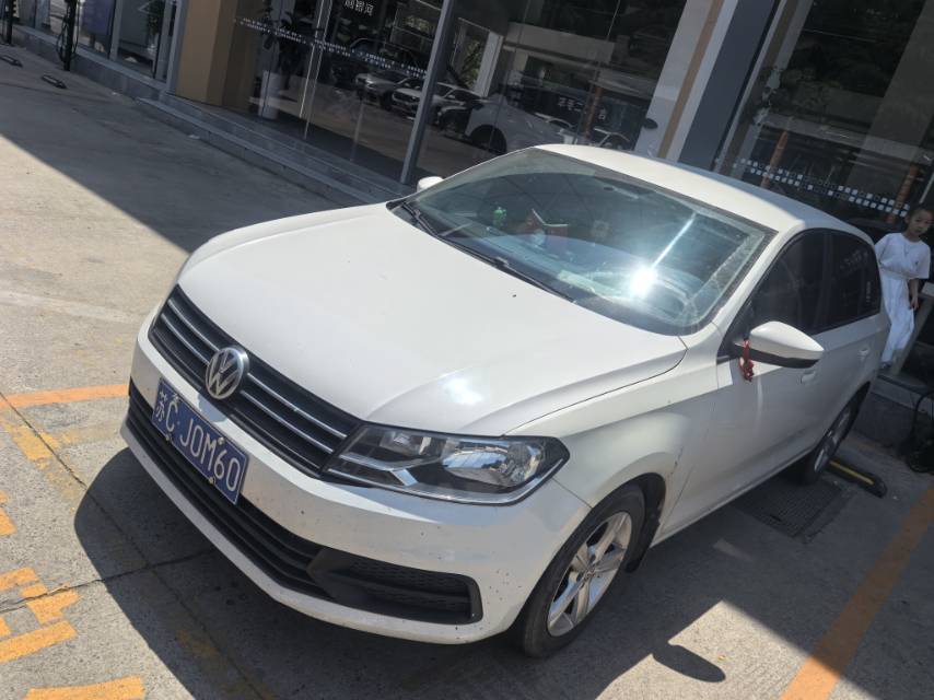 Volkswagen Santana 2016 image de voiture 
