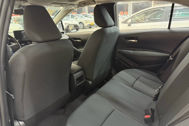 Toyota Corolla 2025 car image #10