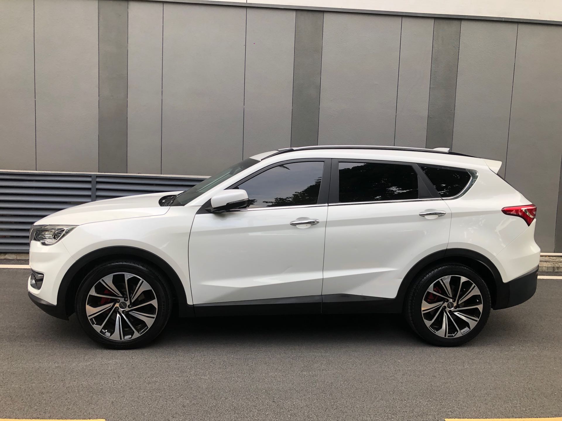 Jetour X70S 2019 #10 Jetour X70S 2019 car image #10