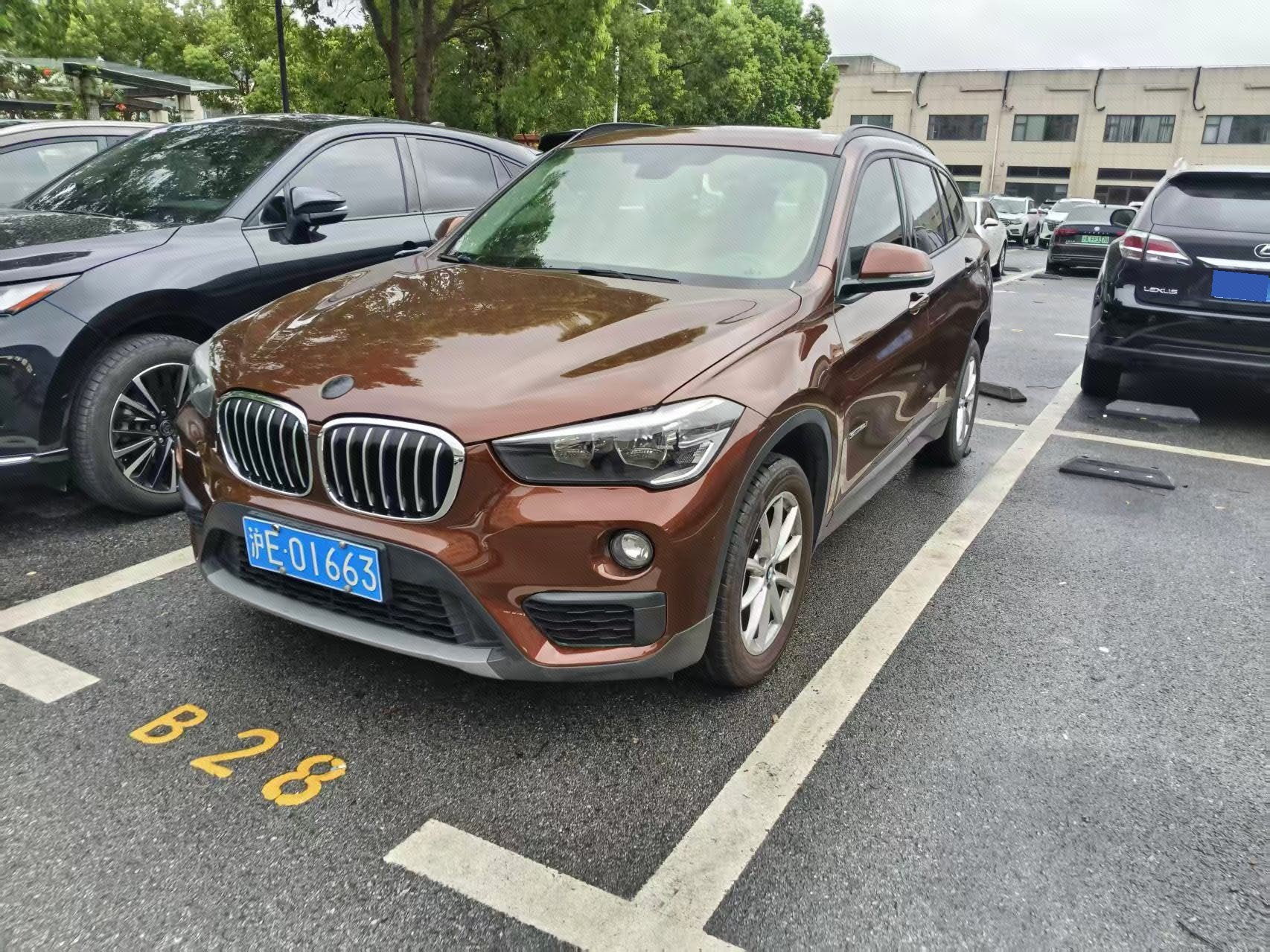 BMW X1 2016 BMW X1 2016 car image