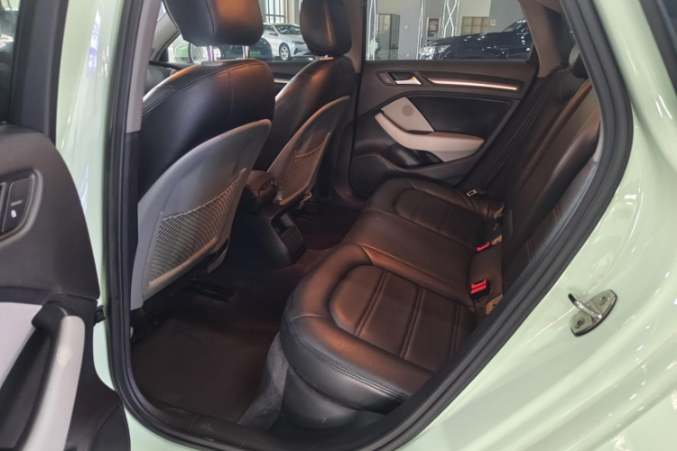 Audi A3 2019 #11 Audi A3 2019 car image #11