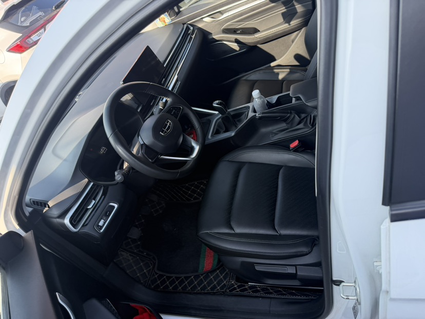 GEELY Emgrand 2023 #2 GEELY Emgrand 2023 car image #2