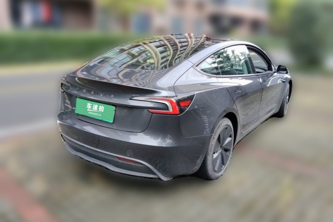 Tesla Model 3 2024 car image #4