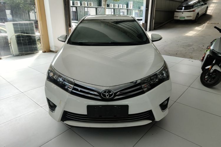 Toyota Corolla 2015 #3 Toyota Corolla 2015 car image #3