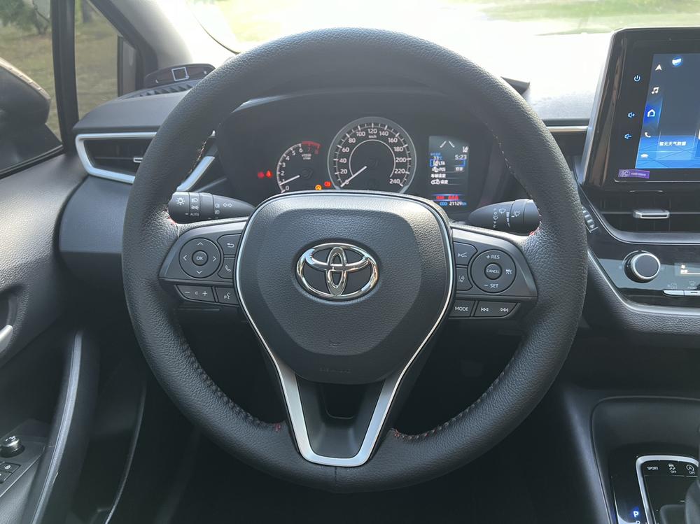 Toyota Corolla 2023 изображение автомобиля #16