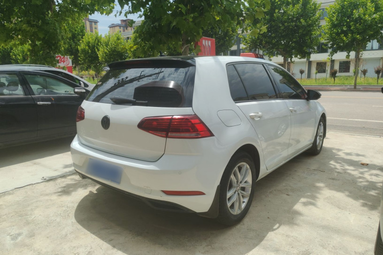 Volkswagen Golf 2019 #4 Volkswagen Golf 2019 car image #4