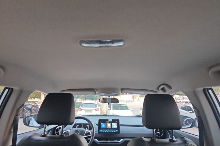 BYD Yuan New Energy 2019 imagen de coche #18