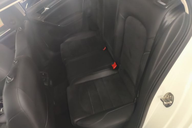 Volkswagen Golf 2019 #17 Volkswagen Golf 2019 car image #17