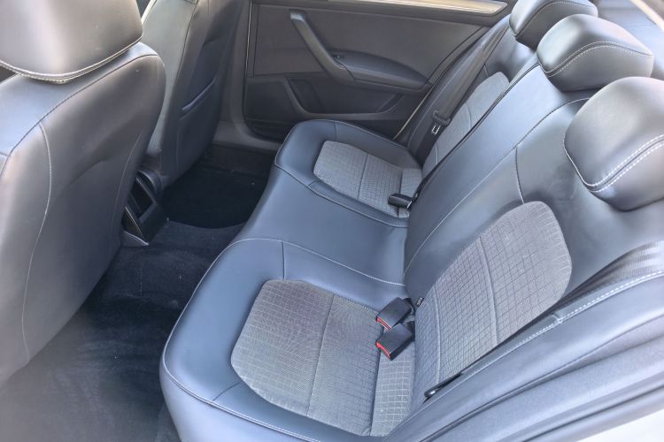 Volkswagen Santana 2018 #16 Volkswagen Santana 2018 car image #16