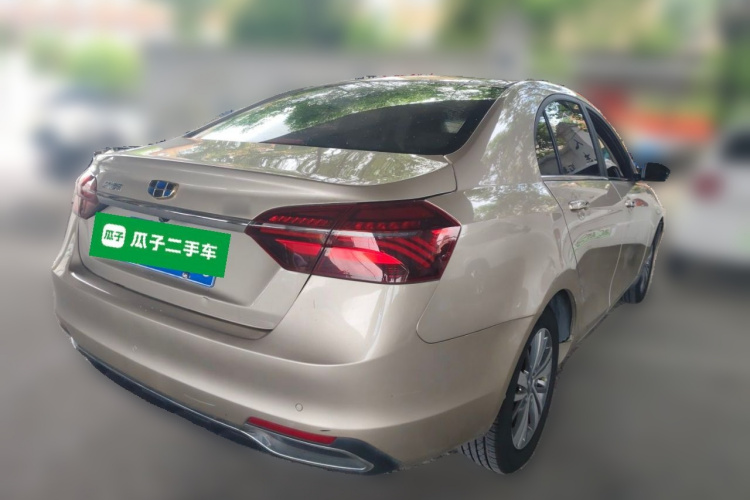 GEELY Emgrand 2018 immagine di auto #5