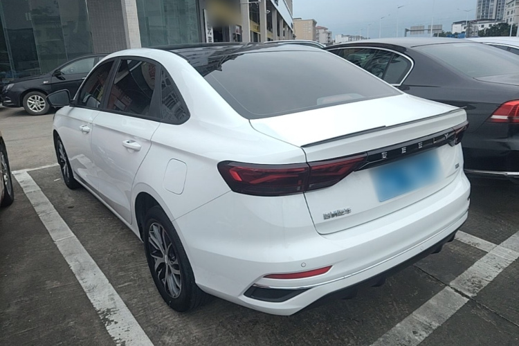 GEELY Emgrand 2024 #5 GEELY Emgrand 2024 car image #5