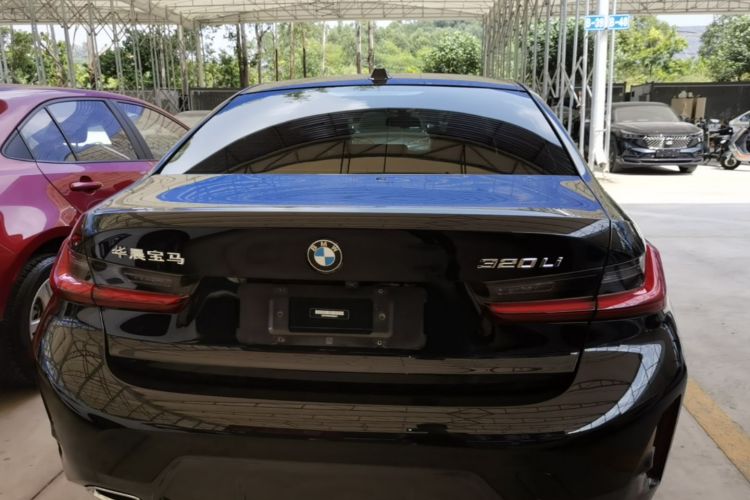 BMW 3 Series 2023 #6 BMW 3 Series 2023 car image #6