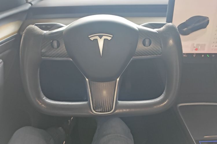 Tesla Model Y 2021 #11 Tesla Model Y 2021 car image #11