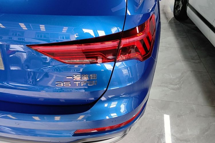Audi Q3 2020 #8 Audi Q3 2020 изображение автомобиля #8