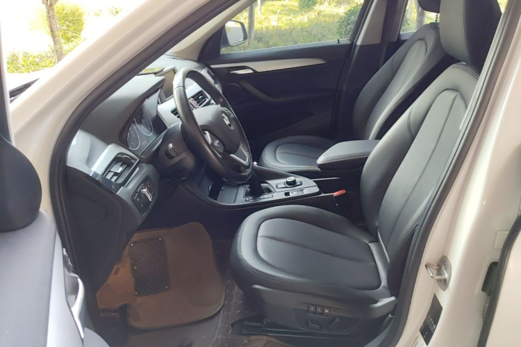 BMW X1 2018 #15 BMW X1 2018 immagine di auto #15