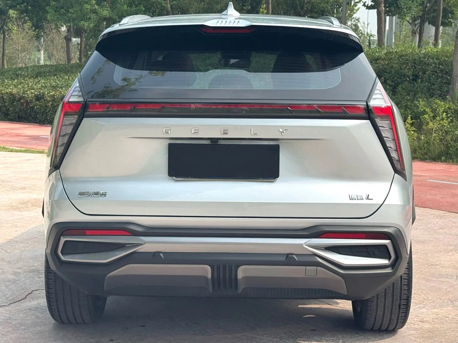 GEELY Boyue L 2023 #4 GEELY Boyue L 2023 car image #4