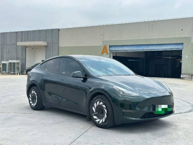 Tesla Model Y 2022 #3 Tesla Model Y 2022 car image #3