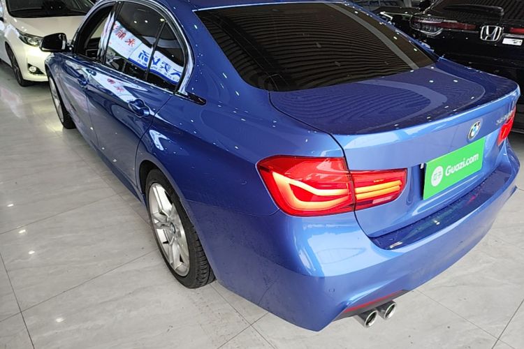 BMW 3 Series 2019 #5 BMW 3 Series 2019 car image #5