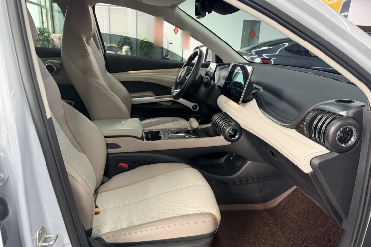 BYD Yuan Plus 2024 صورة سيارة #9