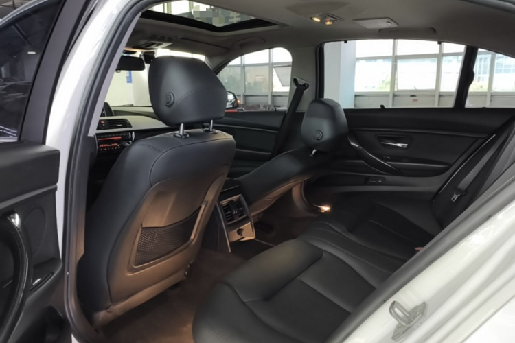 BMW 3 Series 2015 #17 BMW 3 Series 2015 immagine di auto #17