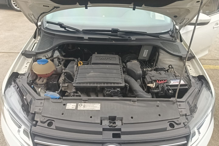 Volkswagen Santana 2018 car image #20